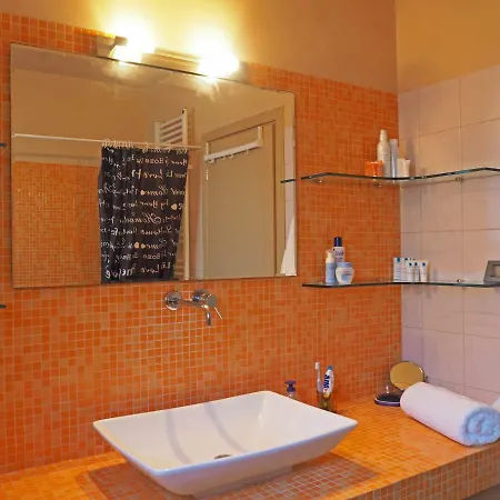 Casa Muraglia/under Castle Tatil Evi Travliata