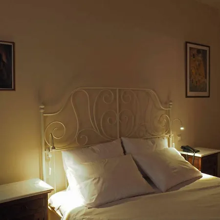 Casa Muraglia/under Castle Tatil Evi Travliata